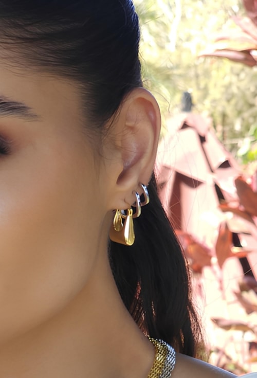 MIX COM BRINCO DE ARGOLA TRIANGULAR NO OURO l GOLD WEST 
