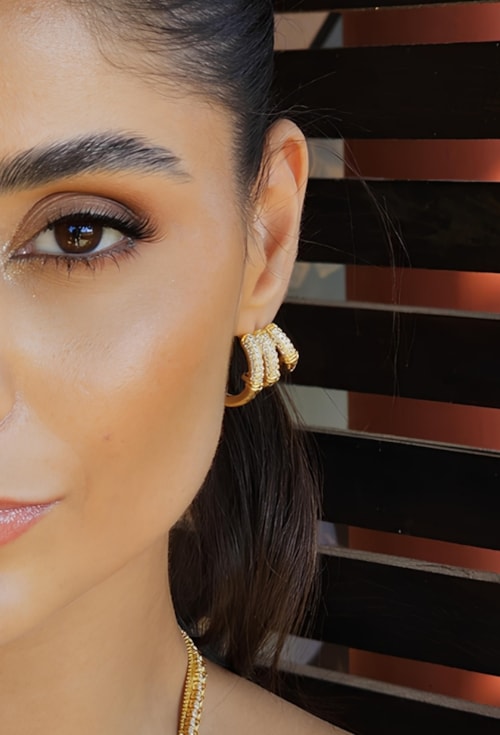 MIX ELEGANTE DE COLAR E BRINCO CRAVEJADO l GOLD WEST