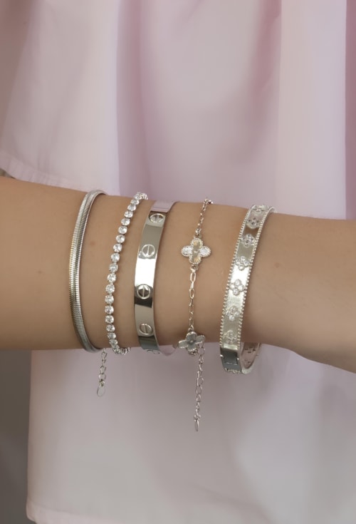 MIX COM BRACELETE CRAVEJADO NO RÓDIO l EQUILIBRIUM WHITE COLOR