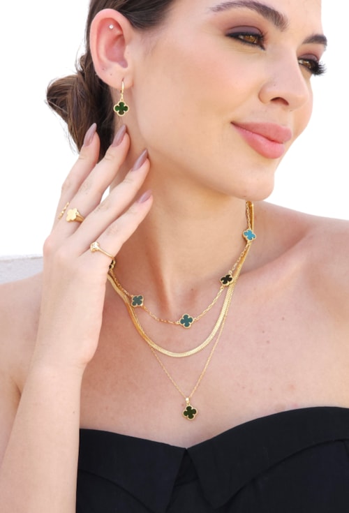 MIX COM COLARES DE TREVOS ESMERALDA l WISH 2024