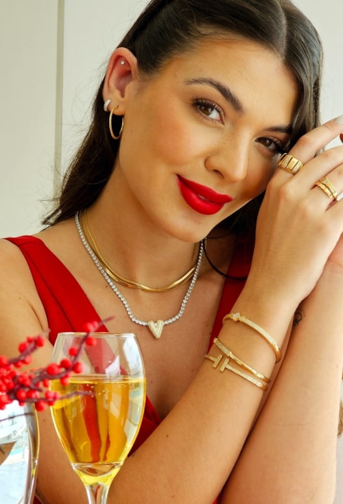 MIX COM ARGOLA MINIMALISTA CRAVEJADA | CELEBRAR 2024