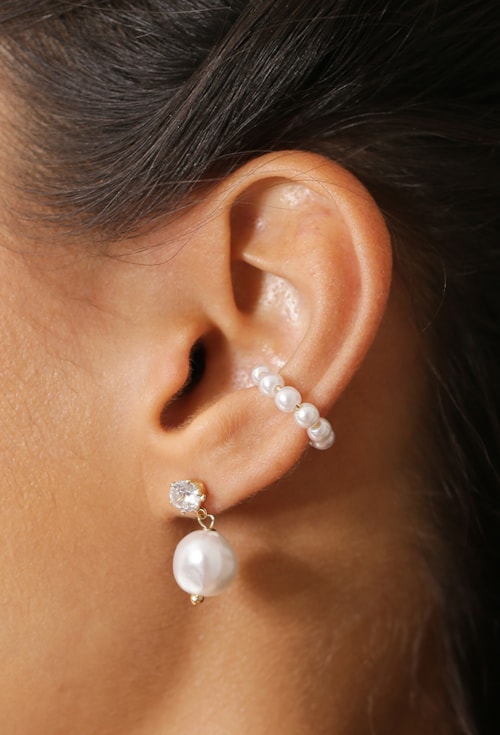 MIX DE BRINCO E PIERCING FAKE DE PÉROLA l REALIZE