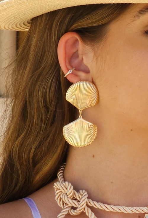 MIX DE BRINCO DE CONCHA E PIERCING CRAVEJADO l CALIFÓRNIA