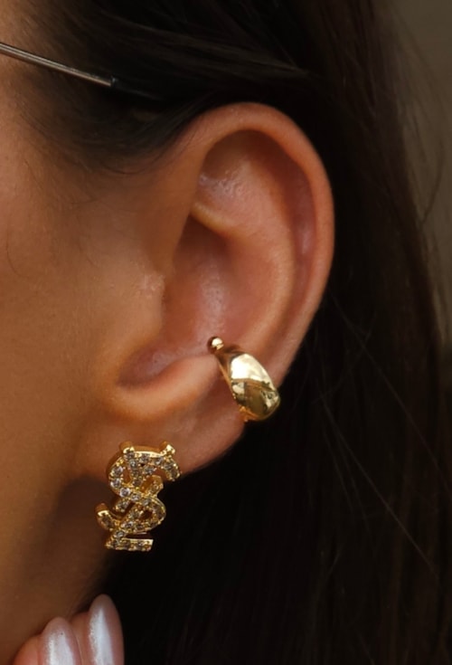 MIX PIERCING LISO COM BRINCO INSPIRAÇÃO CRAVEJADO l ESSENZA
