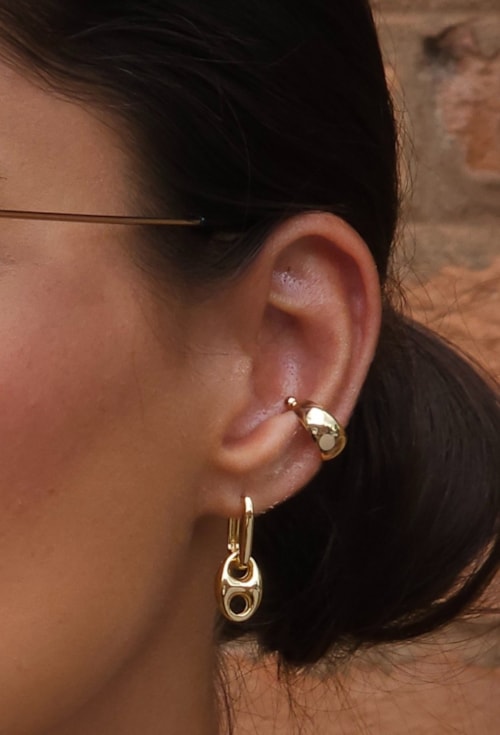 MIX DE BRINCO LACRE INSPIRAÇÃO COM PIERCING LISO NO OURO l ESSENZA