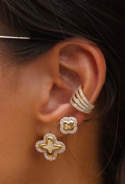 MIX DE BRINCOS DE TREVO E PIERCING CRAVEJADOS NO OURO l ESSENZA