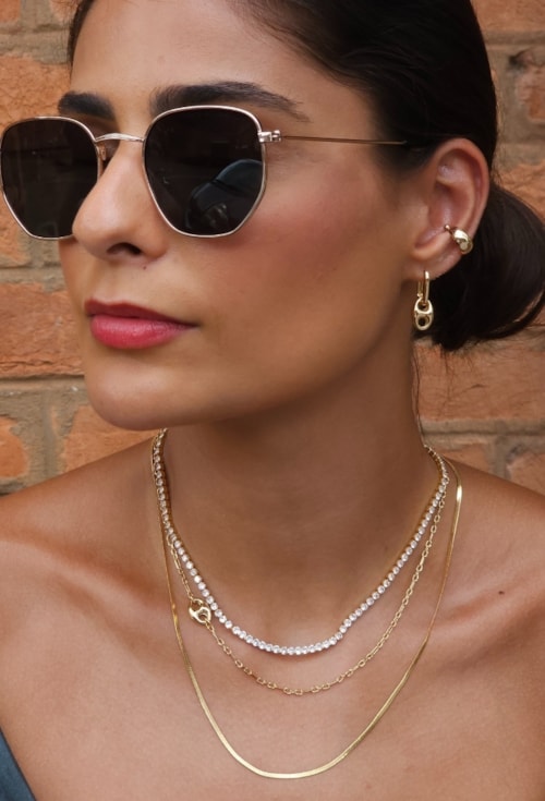 MIX DE BRINCO LACRE INSPIRAÇÃO COM PIERCING LISO NO OURO l ESSENZA