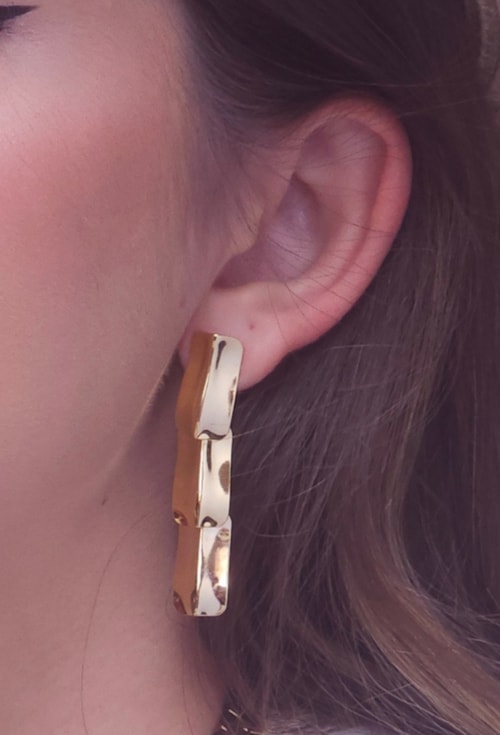 MIX DE BRINCO LONGO E BRACELETE MAXIMALISTA OURO | LA DOLCE VITA