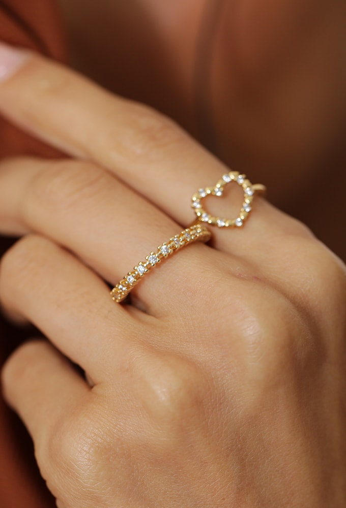MIX DE ANÉIS CRAVEJADOS NO OURO l REALIZE