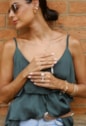 MIX DE BRINCOS DE TREVO E PIERCING CRAVEJADOS NO OURO l ESSENZA