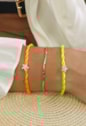 MIX DE PULSEIRAS DE CETIM E BRACELETE CRAVEJADOS l CALIFÓRNIA