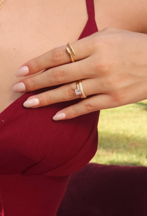 ANEL APARADOR CRAVEJADO COM MICROZIRCÔNIAS AN509-O