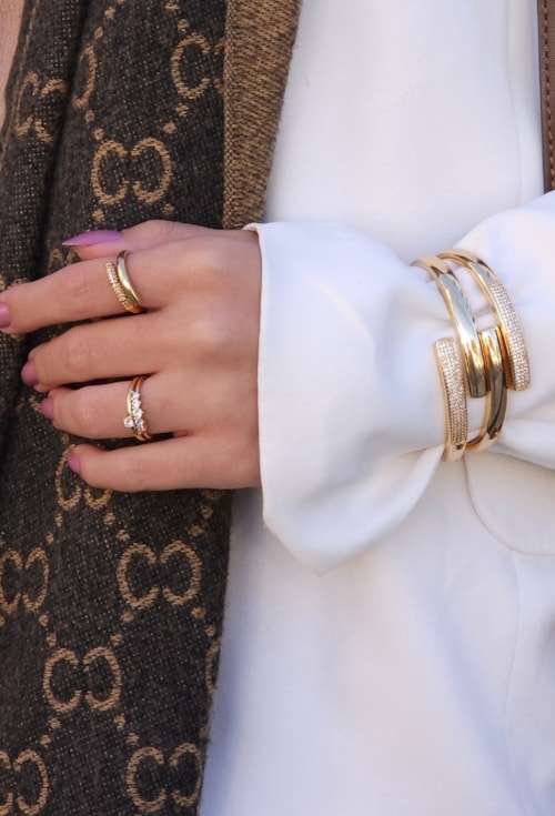 ANEL CRAVEJADO COM ZIRCÔNIAS AJUSTÁVEL AN518-O ANEL CRAVEJADO COM ZIRCÔNIAS AJUSTÁVEL AN518-O