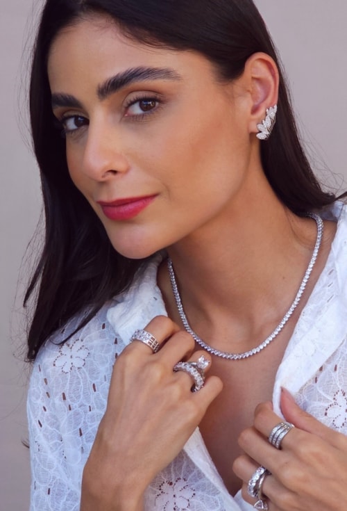 ANEL CRAVEJADO COM ZIRCÔNIAS OVAIS EM TODA VOLTA AN563-R