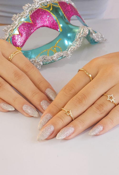 ANEL DE FALANGE DE ESTRELA COM ZIRCÔNIAS AN095-O ANEL DE FALANGE DE ESTRELA COM ZIRCÔNIAS AN095-O