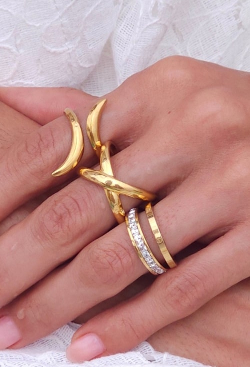 ANEL DUPLO INSPIRAÇÃO CRAVEJADO DOURADO EM AÇO INOX AN556-AD ANEL DUPLO INSPIRAÇÃO CRAVEJADO DOURADO EM AÇO INOX AN556-AD