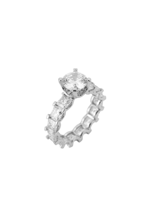 ANEL SOLITÁRIO COM ZIRCÔNIA REDONDA E LATERAIS RETANGULARES AN570-R