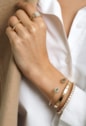 BRACELETE ARO REDONDO COM PEDRA OVAL TURMALINA BANHADO A OURO PM620-O
