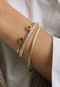 BRACELETE ARO REDONDO COM PEDRA TOPÁZIO MARROM BANHADO A OURO PM620-O