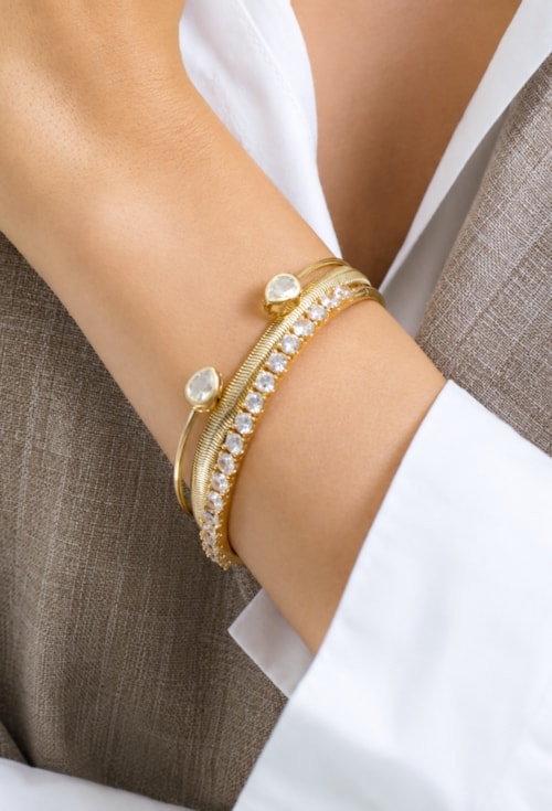 BRACELETE ARO REDONDO COM ZIRCÔNIA GOTA CRISTAL BANHADO A OURO PM619-O