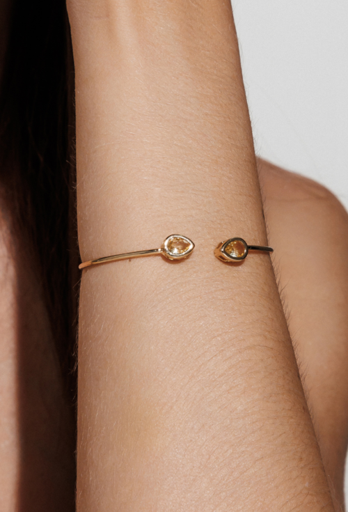 BRACELETE COM PEDRA CITRINO BANHADO A OURO PM619-O
