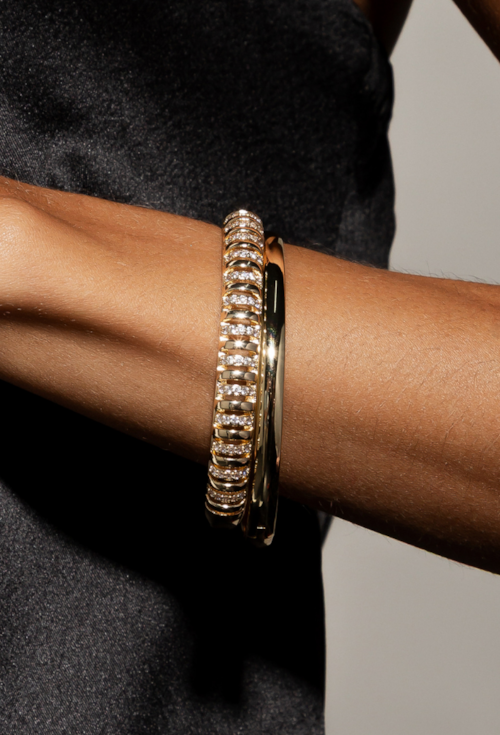 BRACELETE CRAVEJADO BANHADO A OURO 18K PM646-O