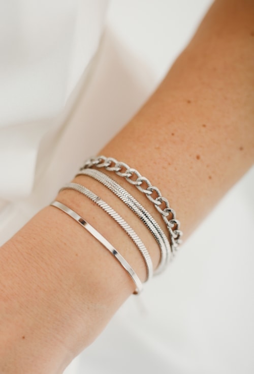 BRACELETE MINIMALISTA LISO PM235-R