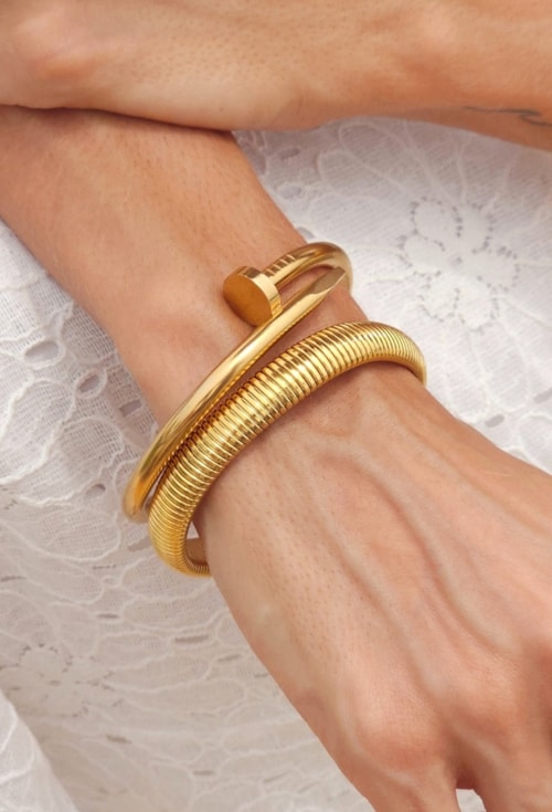 BRACELETE PREGO EM AÇO INOX DOURADO PM537-AD