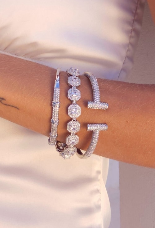 BRACELETE T CRAVEJADO SEMIABERTO BANHO RÓDIO PM561-R