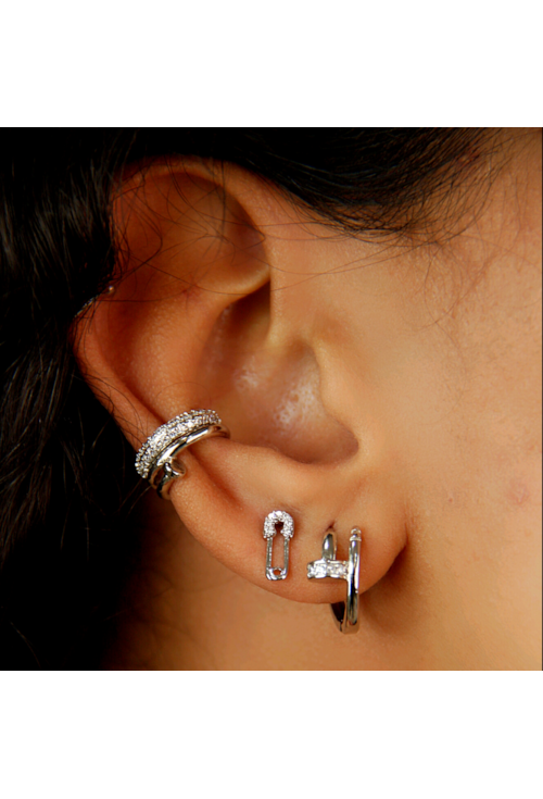 BRINCO ALFINETE COM ZIRCÕNIAS NO RÓDIO BM684-R BRINCO ALFINETE COM ZIRCÕNIAS NO RÓDIO BM684-R