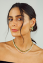 BRINCO ARGOLA OVAL CRAVEJADA CRISTAL E ESMERALDA BANHADO A OURO 18K BM2367-O