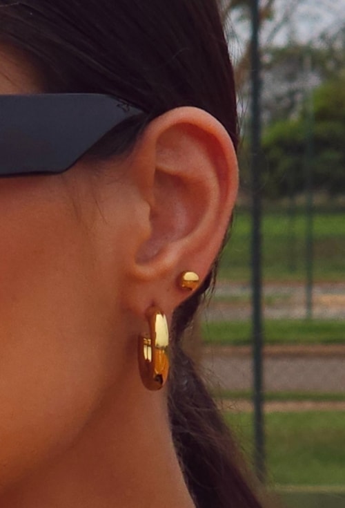 BRINCO ARGOLA TUBO MÉDIA EM AÇO DOURADO BM2103-AD