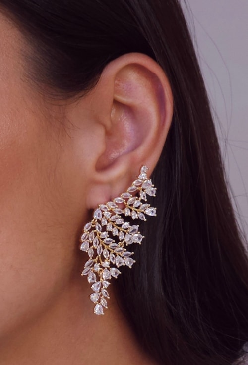 BRINCO EAR CUFF ASA CRAVEJADO COM PEDRA CRISTAL BM2097-O