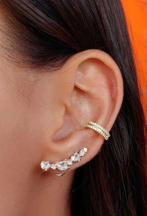 BRINCO EAR CUFF COM CORAÇÕES E ZIRCÔNIAS BM1258-O