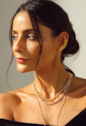 BRINCO EAR CUFF CURVO CRAVEJADO CITRINO BANHADO A OURO 18K BM2365-O