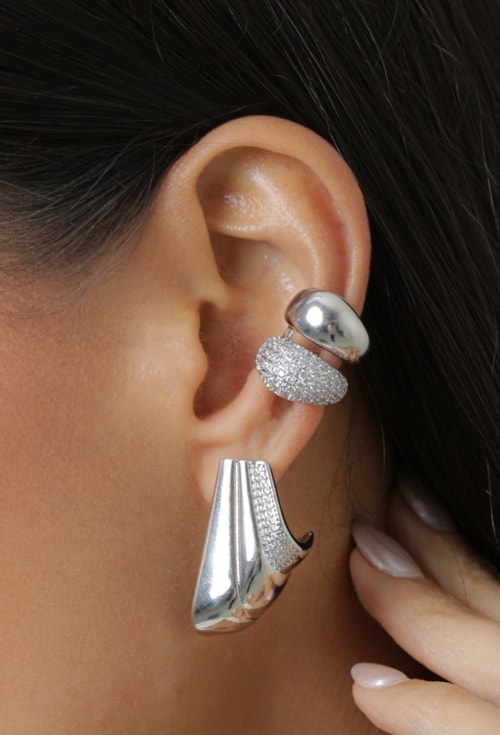 BRINCO GEOMÉTRICO LISO COM LATERAL CRAVEJADA RÓDIO BM2200-R