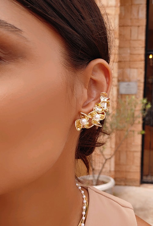 BRINCO LUXO EAR CUFF FLORES E PÉROLAS BM1392-O