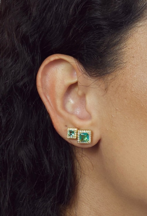 BRINCO QUADRADO CRAVEJADO TURMALINA BM2070-O BRINCO QUADRADO CRAVEJADO TURMALINA BM2070-O