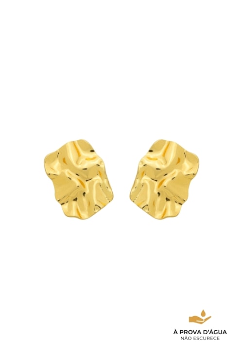 BRINCO RETANGULAR AMASSADO ESCULTURAL AÇO INOX DOURADO BM2169-AD