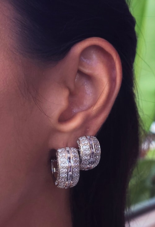 BRINCO TRIO ARGOLA CRAVEJADO CRISTAL RÓDIO BM2188-R