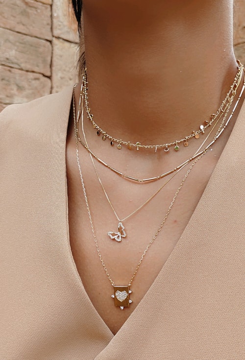 CHOKER COM PINGENTE DE BORBOLETA CRISTAL CH225-O