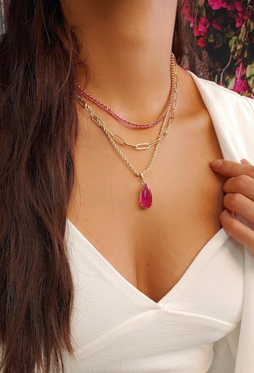 CHOKER DE PEDRA GOTA RUBELITA LEITOSA CH208-O