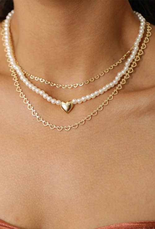 CHOKER DE PÉROLAS COM CORAÇÃO NO OURO CH333-O