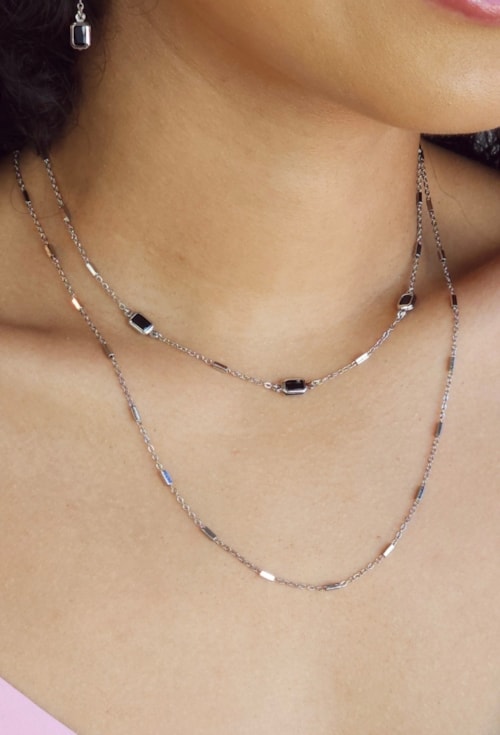 CHOKER DELICADA COM PEDRA ÔNIX CH367-R