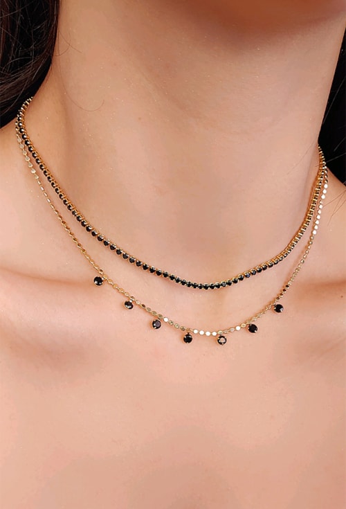 CHOKER MINI MEDALHAS COM CRISTAIS ÔNIX CH231-O