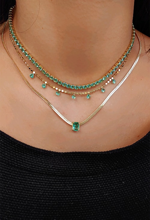CHOKER MINI MEDALHAS COM CRISTAIS TURMALINA CH231-O