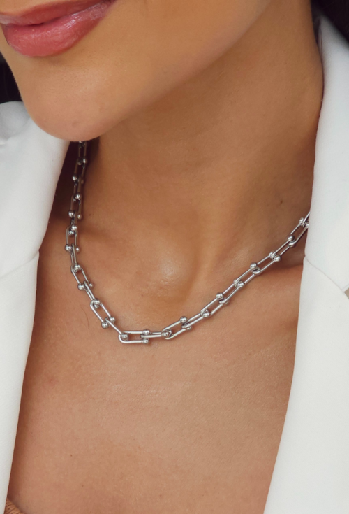 COLAR COM ELOS GEOMÉTRICOS E ESFERAS AÇO INOX CO861-A