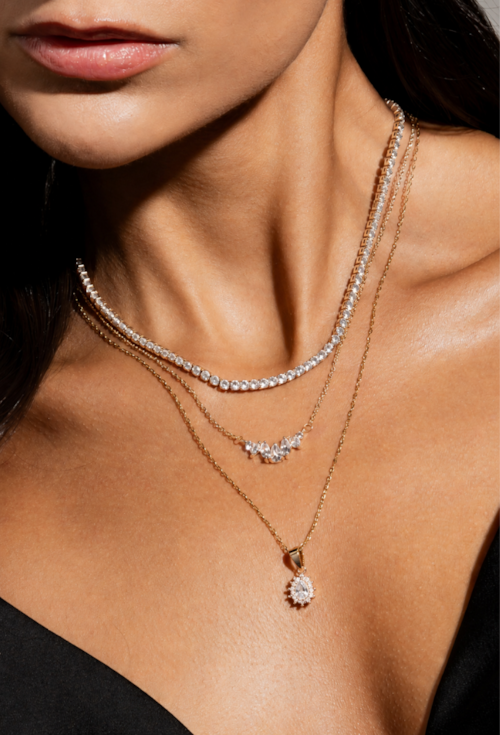 COLAR COM PEDRAS GOTA E NAVETE CRISTAL BANHADO A OURO 18K CO907-O