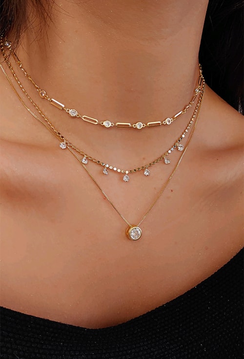 COLAR COM PONTO DE LUZ ZIRCÔNIA CRISTAL NO OURO CO208-O