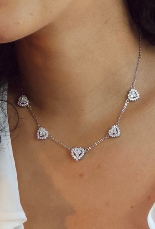 COLAR CORAÇÕES CRAVEJADOS EM RÓDIO CO799-R COLAR CORAÇÕES CRAVEJADOS EM RÓDIO CO799-R